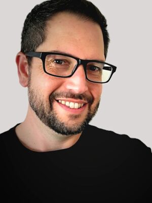 YSU English professor, Dr. Lucas Hardy